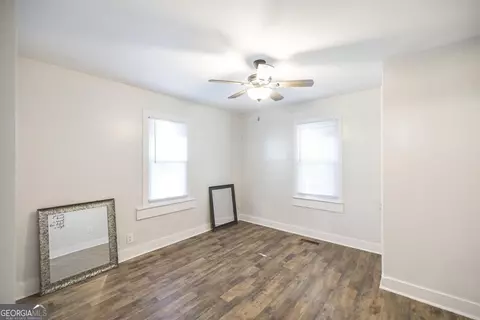 Bedroom - 401 Pine St, Dublin, GA 31021 photo 1 of 3