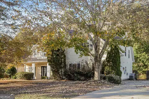 1405 Landon Dr, Locust Grove, GA 30248