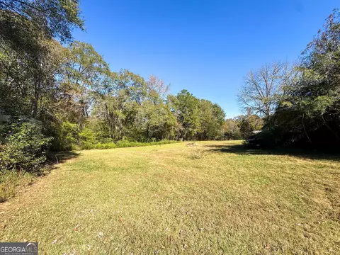 Exterior - 205 Thorpe Rd, Jackson, GA 30233 photo 12 of 13