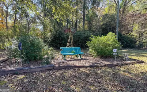 Exterior - 205 Thorpe Rd, Jackson, GA 30233 photo 7 of 13