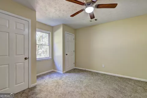 Bedroom - 586 Higgins Rd, Jackson, GA 30233 photo 6 of 9
