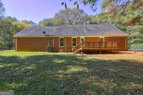 Exterior - 586 Higgins Rd, Jackson, GA 30233 photo 4 of 7