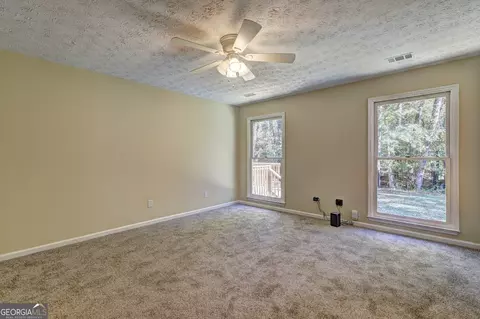 Bedroom - 586 Higgins Rd, Jackson, GA 30233 photo 3 of 9