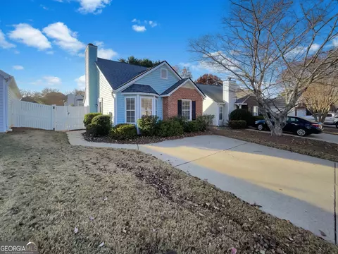 4014 White Owl Ct, Duluth, GA 30097 photo 3