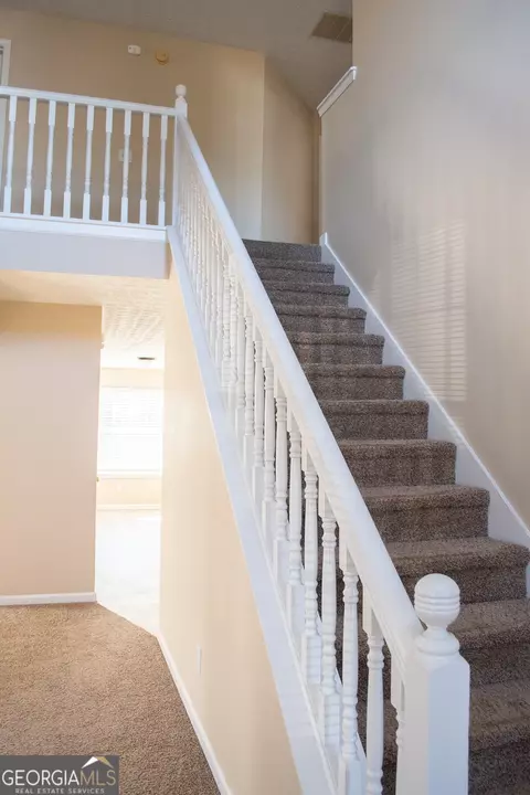 Entry Way - 115 Jericho Dr, Covington, GA 30016 photo 5 of 12