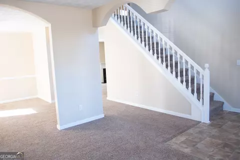 Entry Way - 115 Jericho Dr, Covington, GA 30016 photo 6 of 12