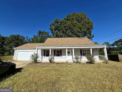 2784 Holly Berry Dr, Ellenwood, GA 30294
