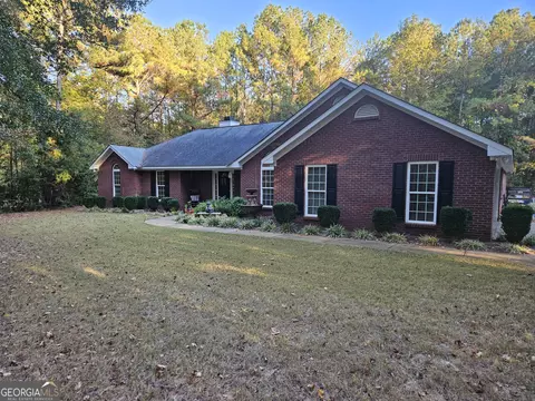 595 Hudson Mill Rd, Hamilton, GA 31811