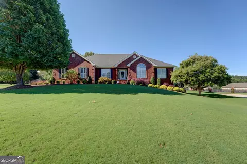 1247 Bent Creek Dr, Mcdonough, GA 30252