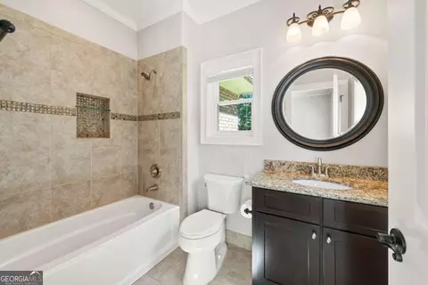5816 Chamblee Dunwoody Rd, Atlanta, GA 30338