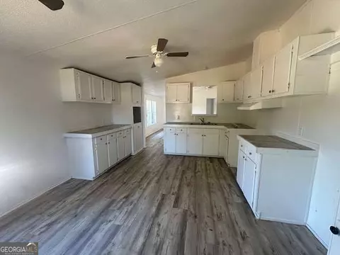 45 Bannister Dr NE, Rome, GA 30161