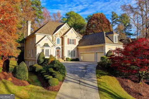 1020 Vintage Club Dr, Johns Creek, GA 30097