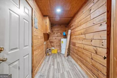 Entry Way - 910 Brushtown Rd, Cisco, GA 30708 photo 1 of 1