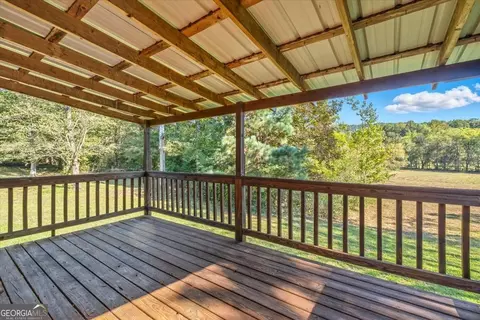 Exterior - 910 Brushtown Rd, Cisco, GA 30708 photo 2 of 3