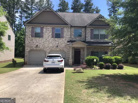 375 Bandelier Cir, Hampton, GA 30228