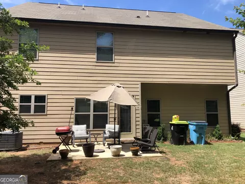 Exterior - 375 Bandelier Cir, Hampton, GA 30228 photo 2 of 5