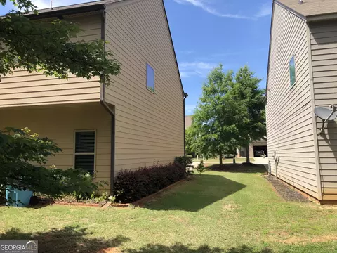 Exterior - 375 Bandelier Cir, Hampton, GA 30228 photo 4 of 5