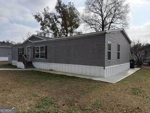 715 Quail Cir, Mcdonough, GA 30253