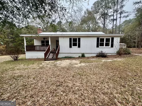 3422 Pat Mullis Rd, Cadwell, GA 31009