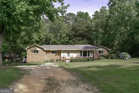 2403 W Grantville Rd, Newnan, GA 30263