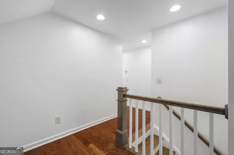 Entry Way - Undisclosed, Pine Mountain, GA 31822 photo 2 of 2