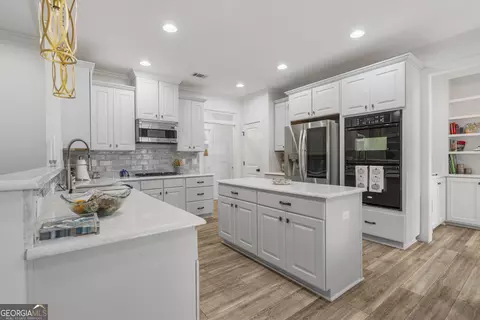Kitchen - Undisclosed, Pine Mountain, GA 31822 photo 1 of 4