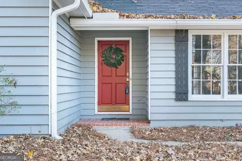 1765 Blackwillow Dr, Marietta, GA 30066