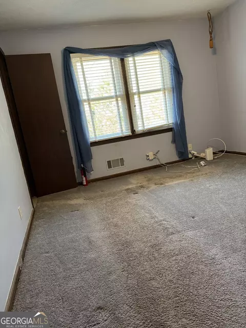 2273 Hampton Trl SE, Conyers, GA 30013 photo 17