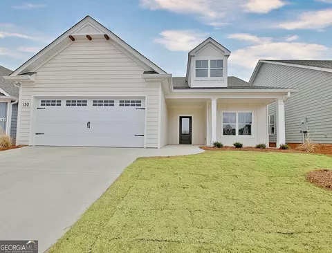 150 Redhaven Dr, Senoia, GA 30276