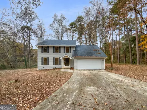 9176 Chickasaw Ct, Jonesboro, GA 30236
