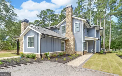 71 73 Woodlake Ct, Hartwell, GA 30643