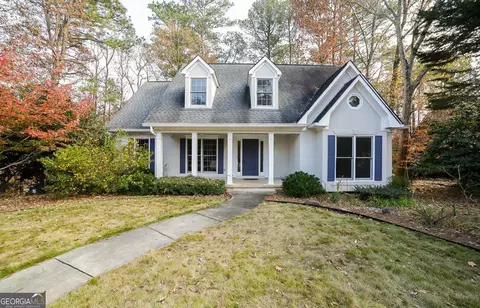 184 Hillsborough Dr, Athens, GA 30606