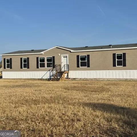 373 Barber Br, Saint George, GA 31562