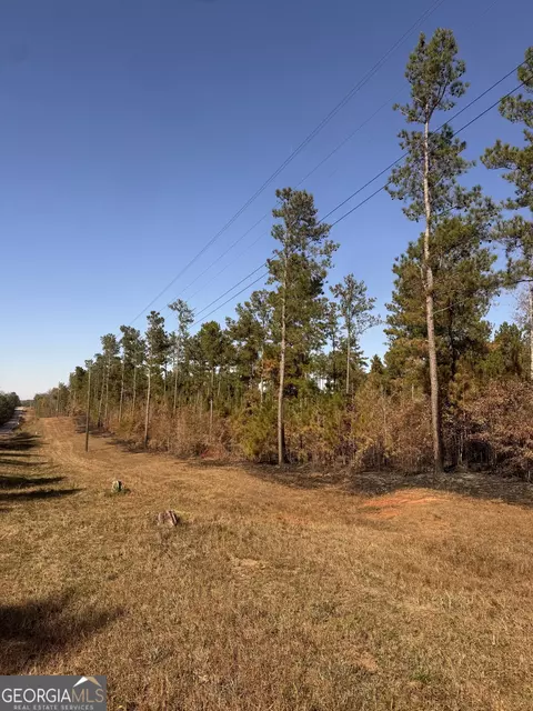 4523 Hwy 18, West Point, GA 31833