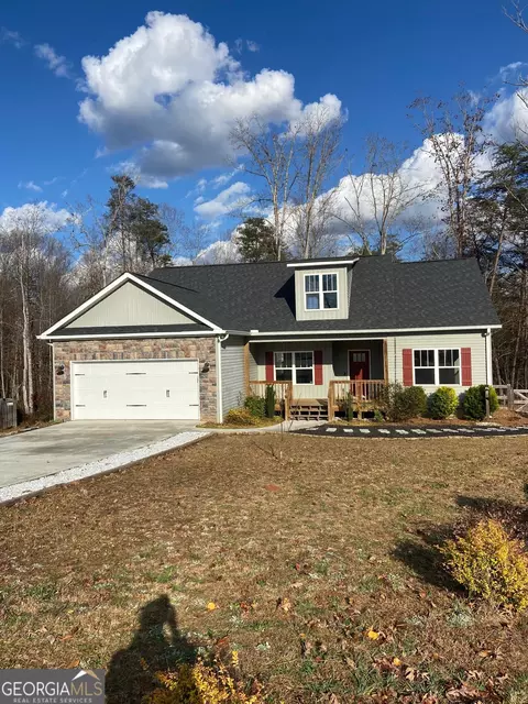 184 Haybrook Dr, Cleveland, GA 30528