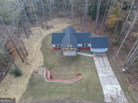 Exterior - 108 Spring Valley Dr, Lagrange, GA 30240 photo 12 of 16