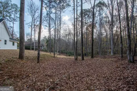 Exterior - 108 Spring Valley Dr, Lagrange, GA 30240 photo 7 of 16