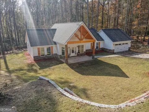 Exterior - 108 Spring Valley Dr, Lagrange, GA 30240 photo 15 of 16