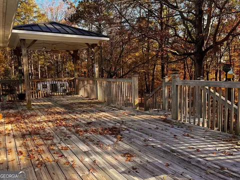 Exterior - 24 N Brooks Rd, Lagrange, GA 30240 photo 7 of 16