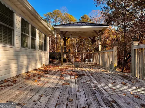 Exterior - 24 N Brooks Rd, Lagrange, GA 30240 photo 6 of 16