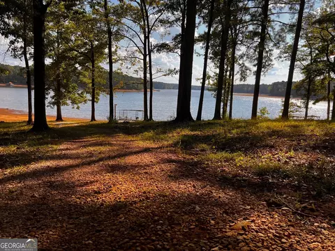 View/Area - 24 N Brooks Rd, Lagrange, GA 30240 photo 4 of 5