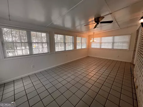 Exterior - 24 N Brooks Rd, Lagrange, GA 30240 photo 11 of 16