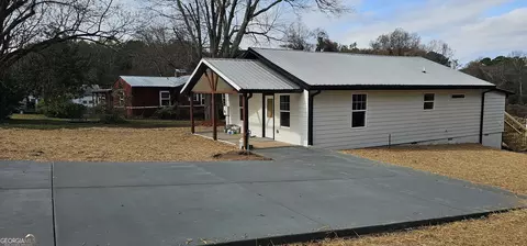 1499 E Tugalo St, Toccoa, GA 30577