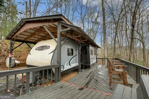 44 11th St, Ellijay, GA 30540