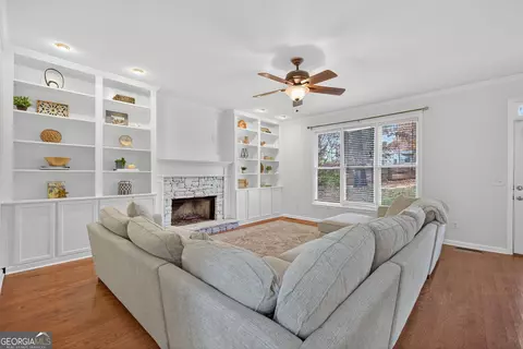 Living - 2592 White Aster Ln, Dacula, GA 30019 photo 3 of 6