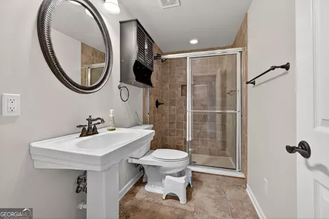 Bath - 2592 White Aster Ln, Dacula, GA 30019 photo 7 of 7