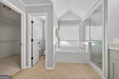 Bath - 2592 White Aster Ln, Dacula, GA 30019 photo 2 of 7