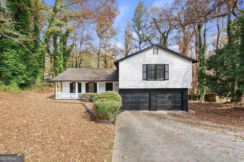 4170 Windermere Dr, Lithonia, GA 30038