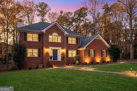 631 Cricket Hill Trl, Lawrenceville, GA 30044