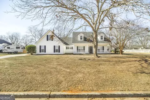 99 Duke Ln, Kathleen, GA 31047